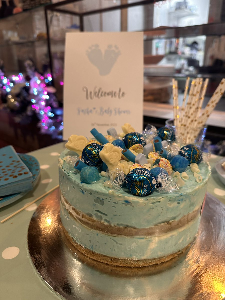 Kelley L tweet media