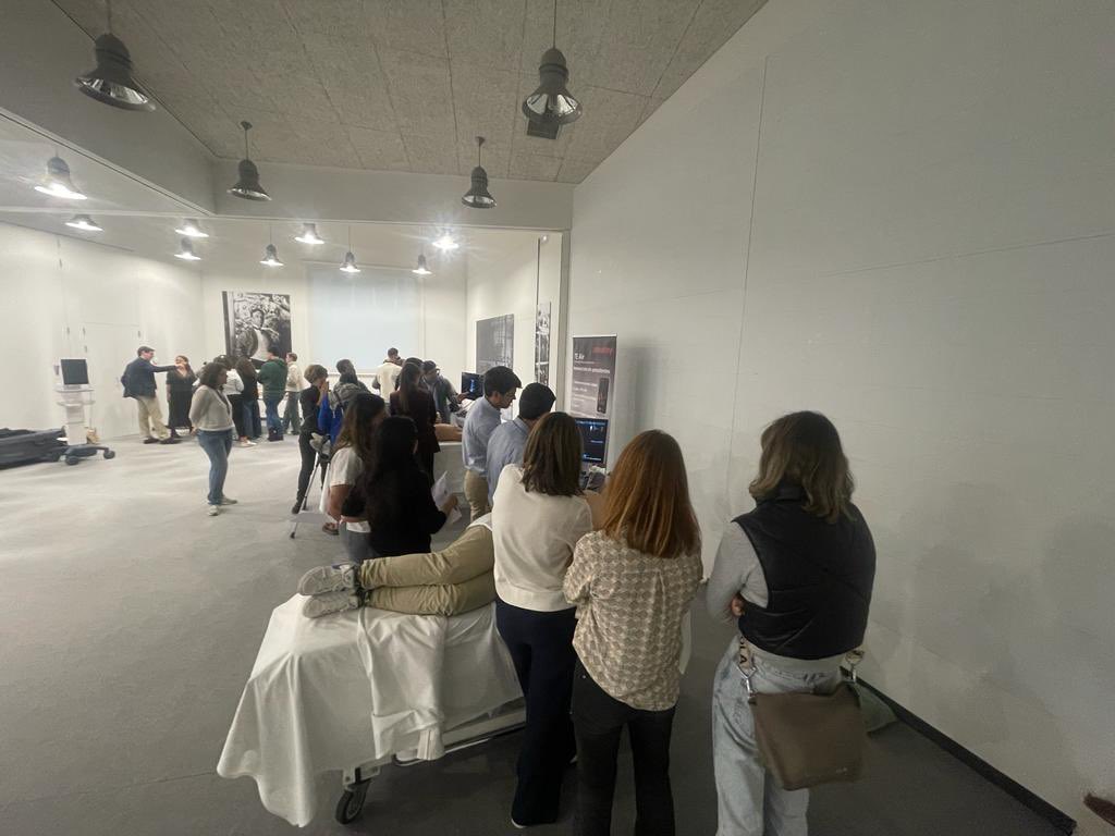 Marc Vives (@marcvives13) on Twitter photo Fantástica I Reunión EACTAIC España en el Museo de la <a href="/unav/">Universidad de Navarra</a> Pamplona, organizado por <a href="/AnestUciCUN/">AnestUCI-CUN</a> de <a href="/ClinicaNavarra/">Clínica Universidad de Navarra</a>. 80 participantes de España y Sud-America. Con ponentes de UK, Francia y España! Nivelazo! <a href="/CheluccJl/">José Luis</a> <a href="/DrCCorredor/">Carlos Corredor</a> <a href="/albimar23/">A Hernandez</a> <a href="/AZUCENAPAJARES/">AZUCENA PAJARES</a> <a href="/sedar_es/">SEDAR</a> <a href="/SCISEDAR/">@SCISEDAR</a> Fantástica I Reunión EACTAIC España en el Museo de la <a href="/unav/">Universidad de Navarra</a> Pamplona, organizado por <a href="/AnestUciCUN/">AnestUCI-CUN</a> de <a href="/ClinicaNavarra/">Clínica Universidad de Navarra</a>. 80 participantes de España y Sud-America. Con ponentes de UK, Francia y España! Nivelazo! <a href="/CheluccJl/">José Luis</a> <a href="/DrCCorredor/">Carlos Corredor</a> <a href="/albimar23/">A Hernandez</a> <a href="/AZUCENAPAJARES/">AZUCENA PAJARES</a> <a href="/sedar_es/">SEDAR</a> <a href="/SCISEDAR/">@SCISEDAR</a>