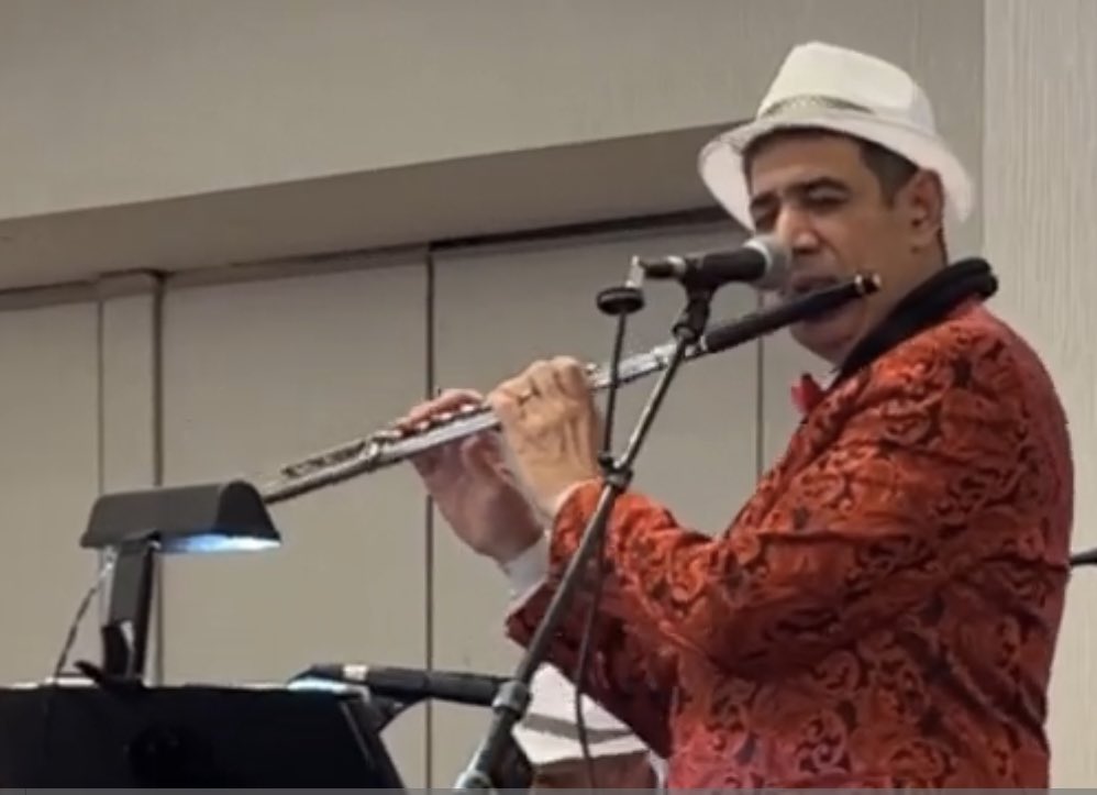 Descarga Cuban live music CONTACT 305-298-2380 ritmocity@yahoo.com #miami #miamibeach #bocaraton #palmbeach #hollywoodfl #ftLauderdale #homesteadfl #miamisprings #miamiconga #hialeah #miamivip
