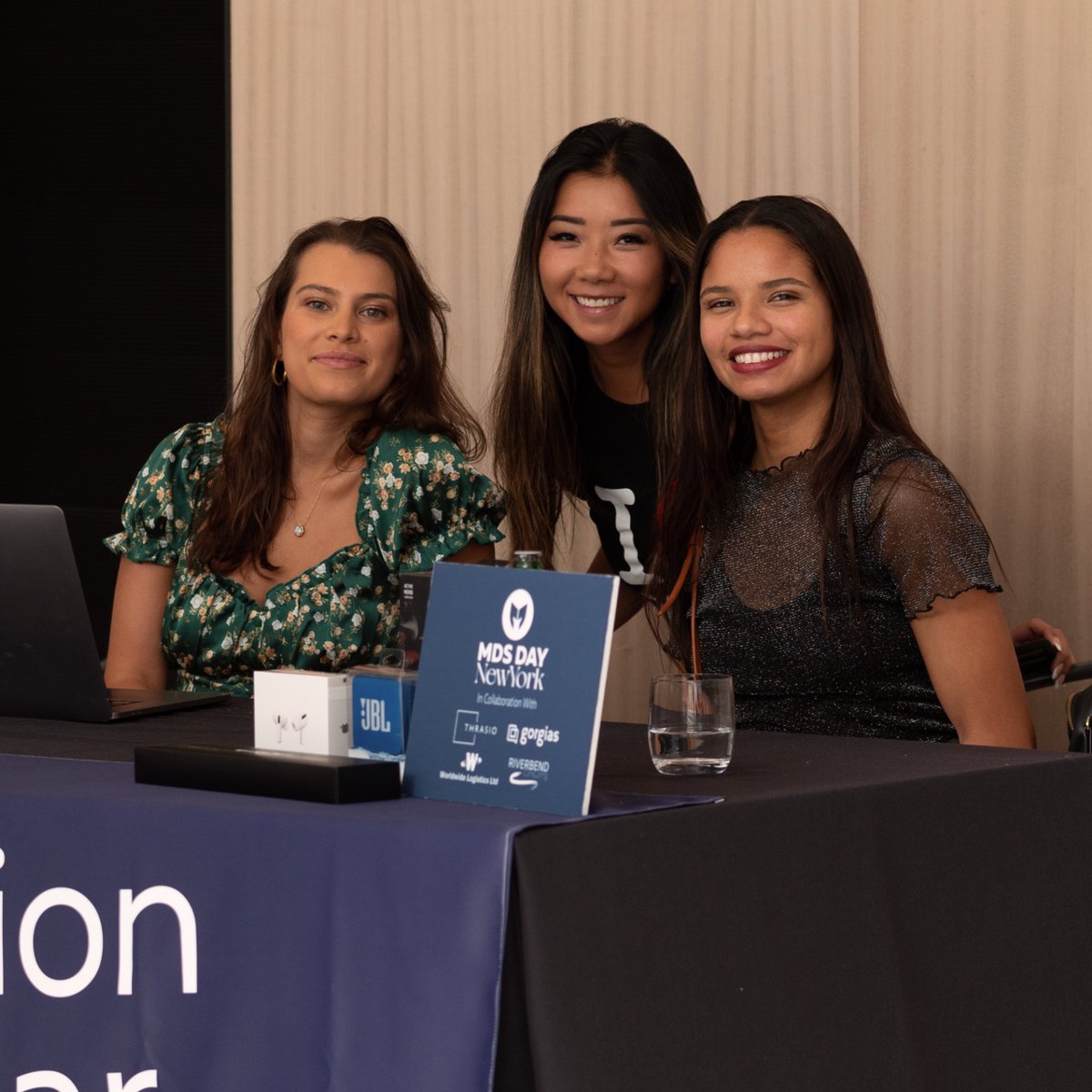 mdsonly's tweet photo. Fun is the heartbeat of our MDS Community π·
#EventVibes #MDSCommunity https://t.co/FscLgdLwon