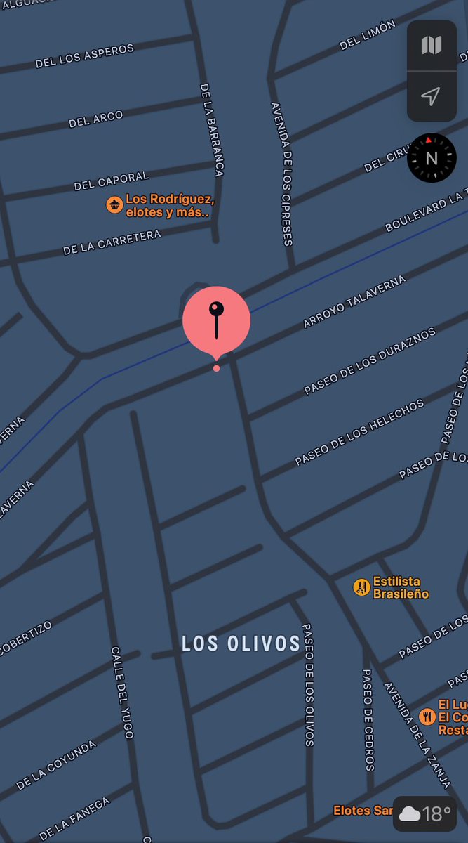 scantu32's tweet photo. @Cristina_Diaz_S @PCGPE Les comparto imagen de donde se grabó el video. Los baches no solo son en esta parte. Son a lo largo de toda la calle… https://t.co/X8ppqjFqEv