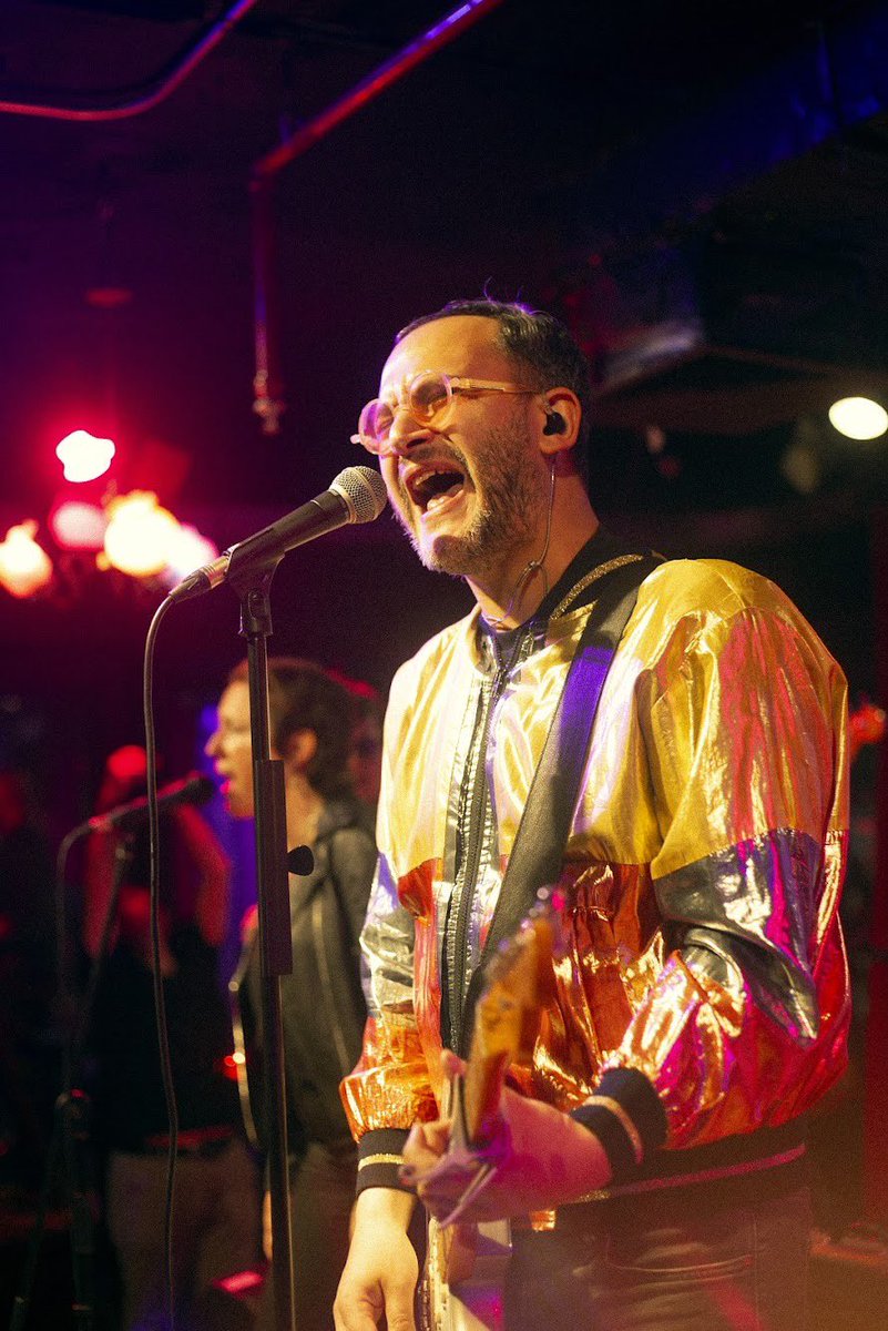 📸El lanzamiento en @barelbajo fue soñado! El mejor impulso para el concierto que daré en Lima este sábado 2 en @laresidenciaclub presentando #Chuchunco por primera vez en #Perú. Gracias a quienes nos acompañan en cada show. Que no pare la música! ✨
📷 @hidarinka