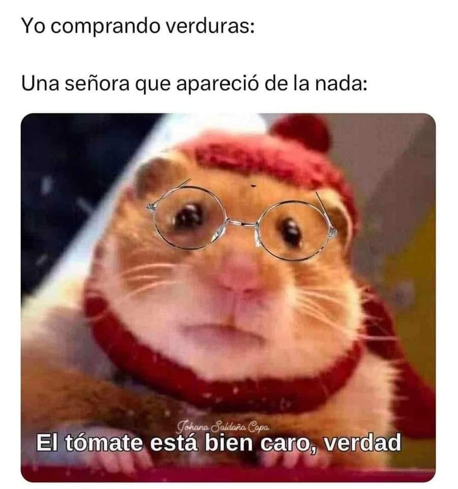 danycancino's tweet photo. Soy esa señora 🤓 https://t.co/eZe84eUHwz