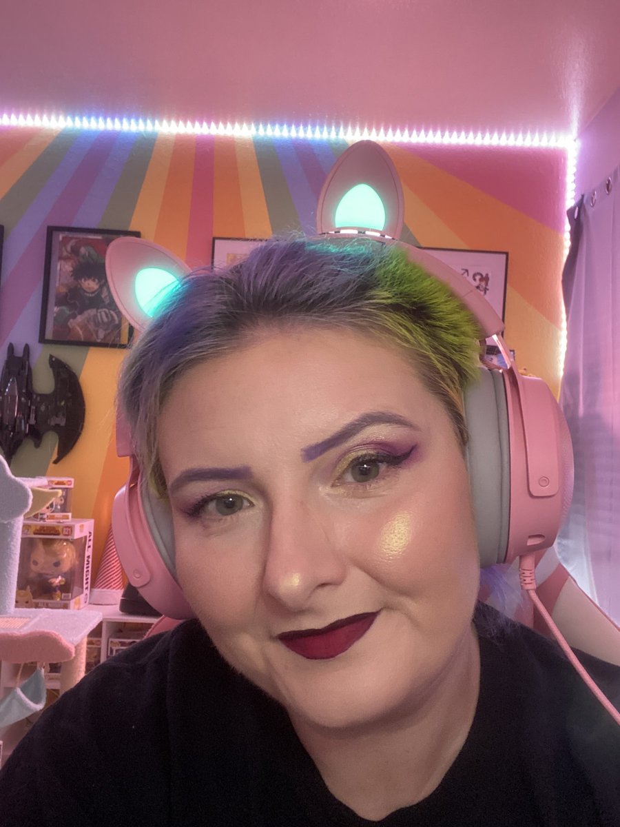 VenusVoldaren's tweet photo. I am back! Hell week is over! Time for double feature day starting with Family @FortniteGame and ending with Double date night with @Tenmina_twitch playing #LethalCompany with @StreamRaiders and #spicybeans 😭 only at https://t.co/vDQeuaM69A https://t.co/KPjfMc4n6t