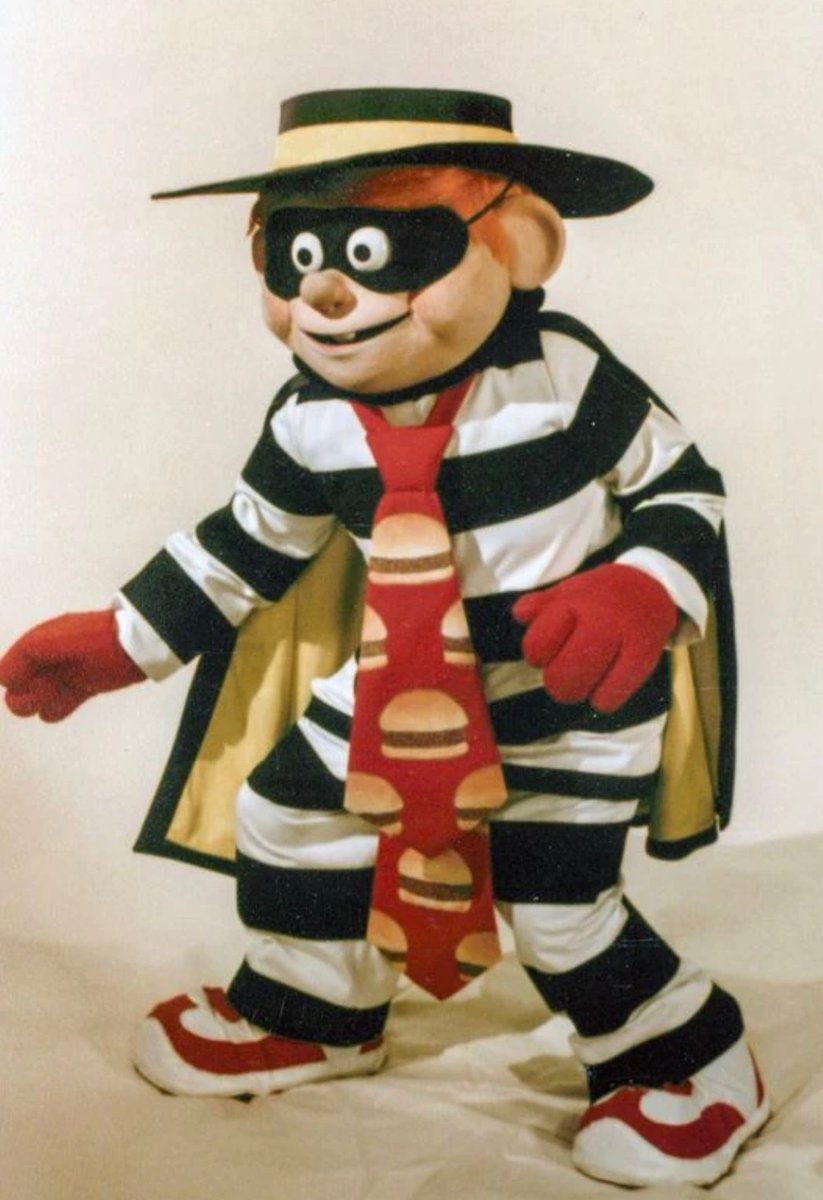 LongHairBozo's tweet photo. @AnnieAgar Annie Agar when it comes to stealing content https://t.co/8cudfBmHQP