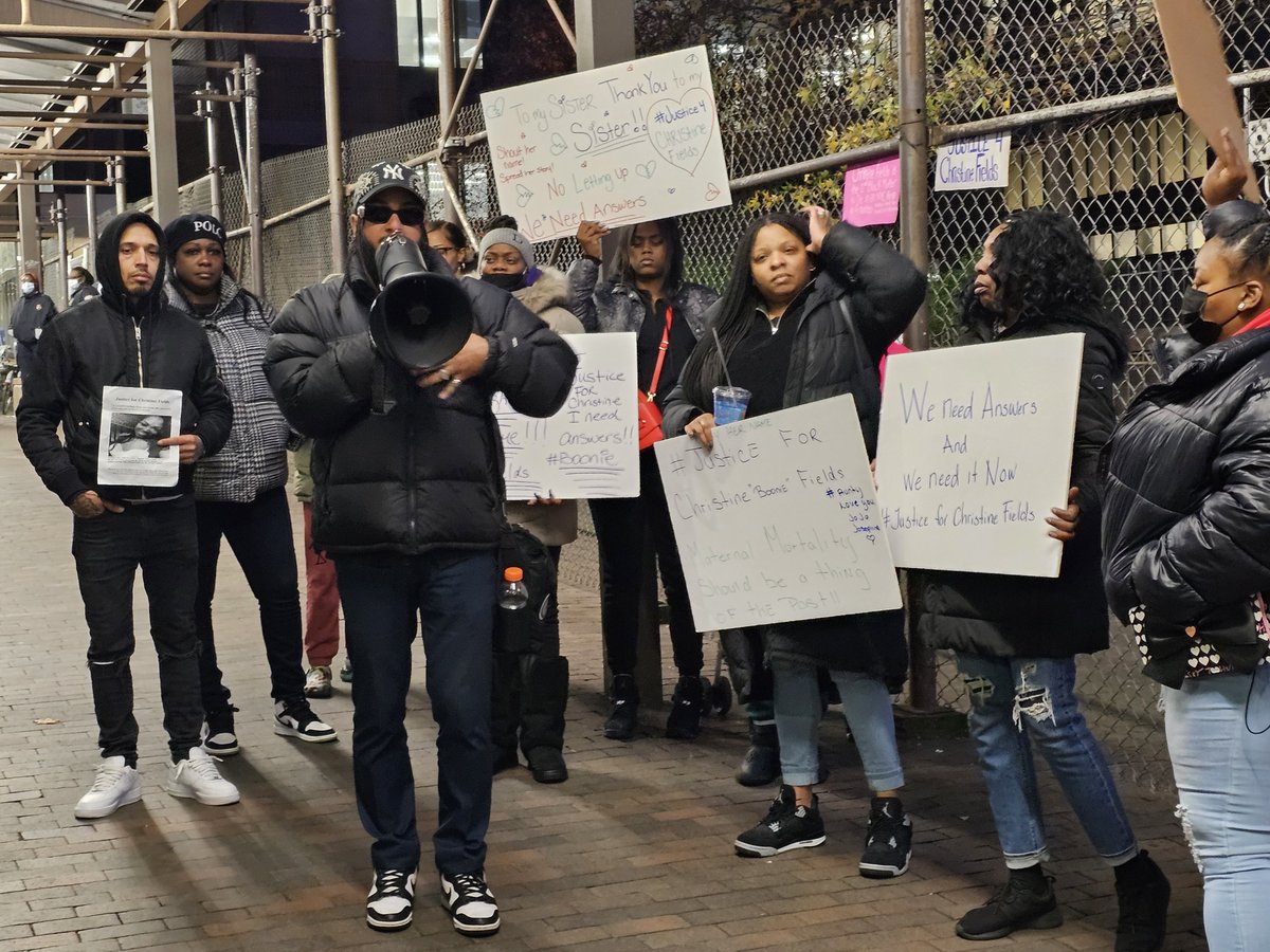nycpa's tweet photo. Too often, Black mothers’ pain is not believed, plans are not adhered to, and lives are being put in danger.

While the city has made progress for Black birthing people, it is clearly not enough, or Christine Fields would still be with us today.

#BirthEquityNYC https://t.co/JE22RFA3l8