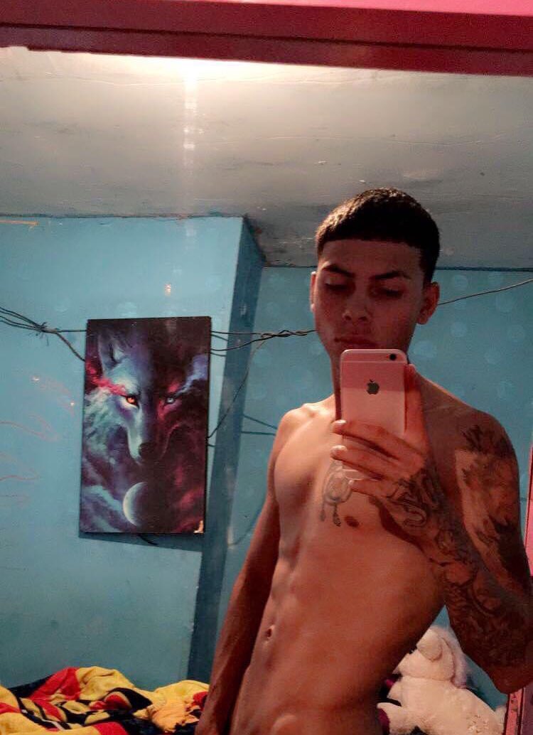BrayanR15192287's tweet photo. Piedras Negras 🔥 https://t.co/e8gp1sIkij