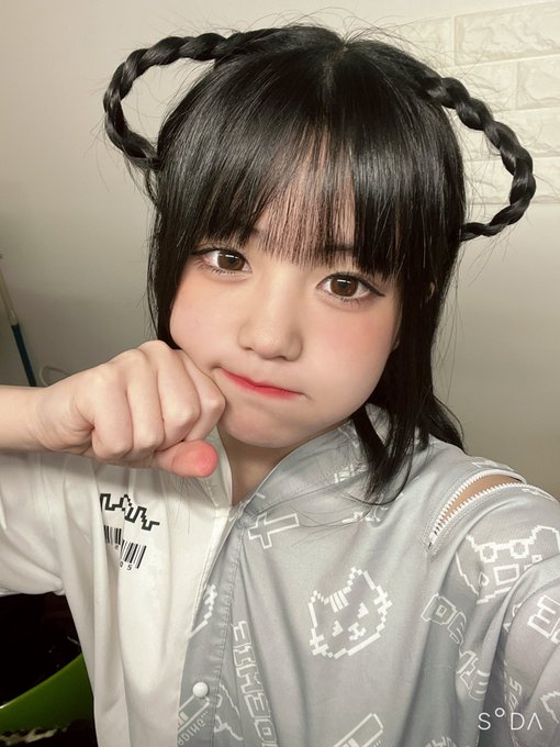 Twitterのコスプレ画像3