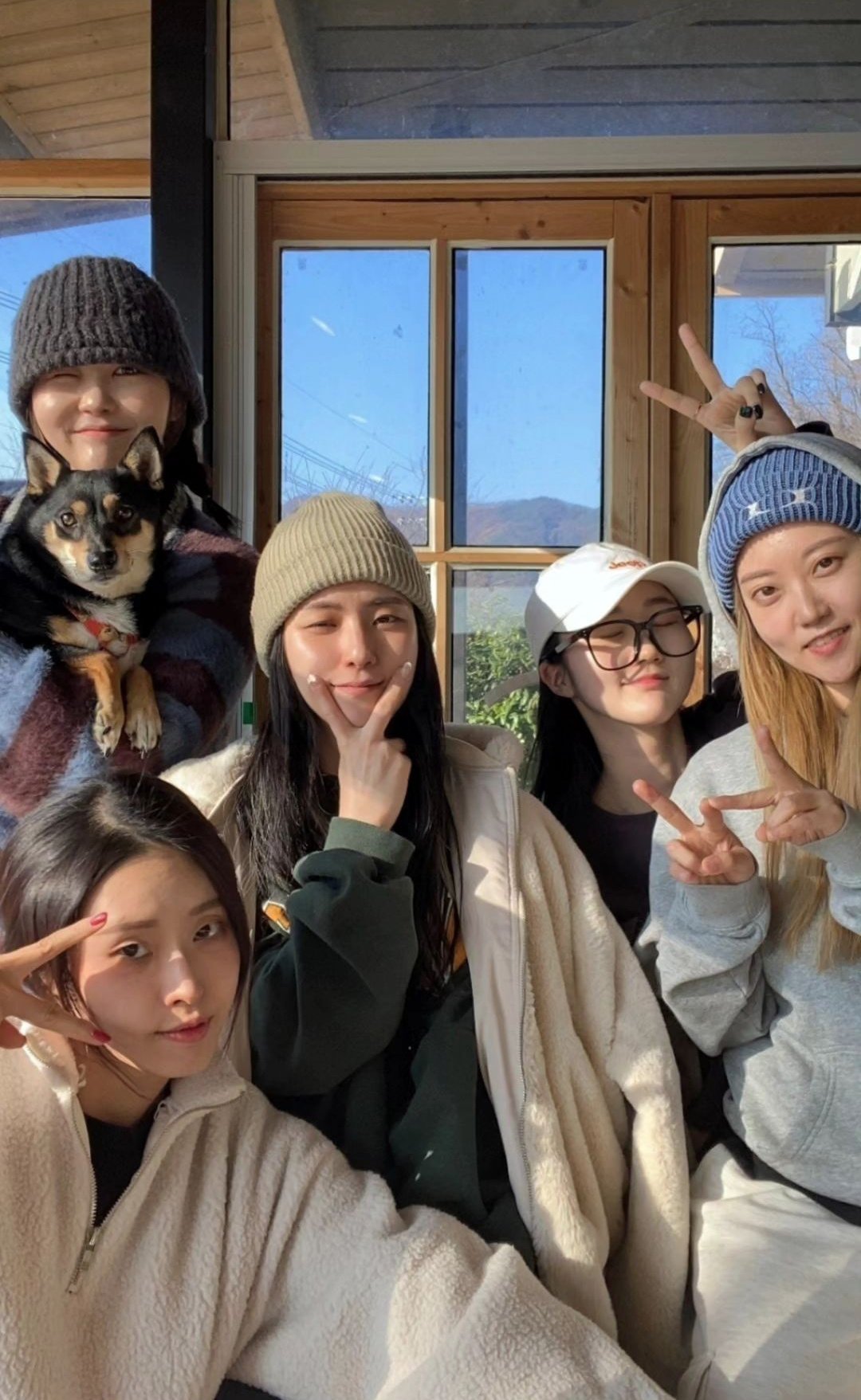 F_5KTA8XUAAzttY?format=jpg&name=large