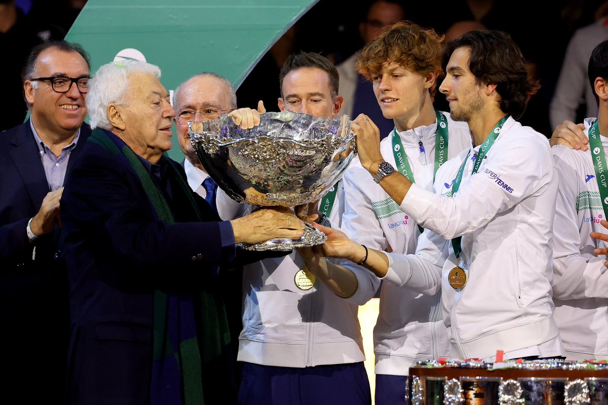 ATP Tour on X: Sinner the winner in Vienna ๐ผ๐ฎ๐น @janniksin is