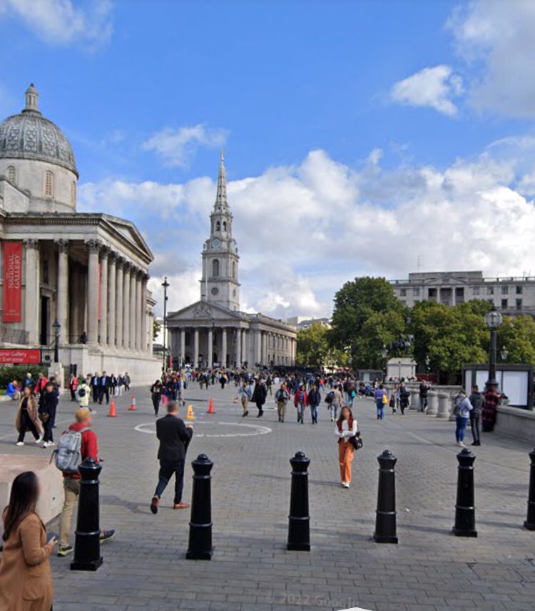 BrixtonHatter's tweet image. Famous LTNs of past and present.
1. Trafalgar Square north (before/after)
1/10
Post your favourite Low Traffic Neighbourhood below 💚