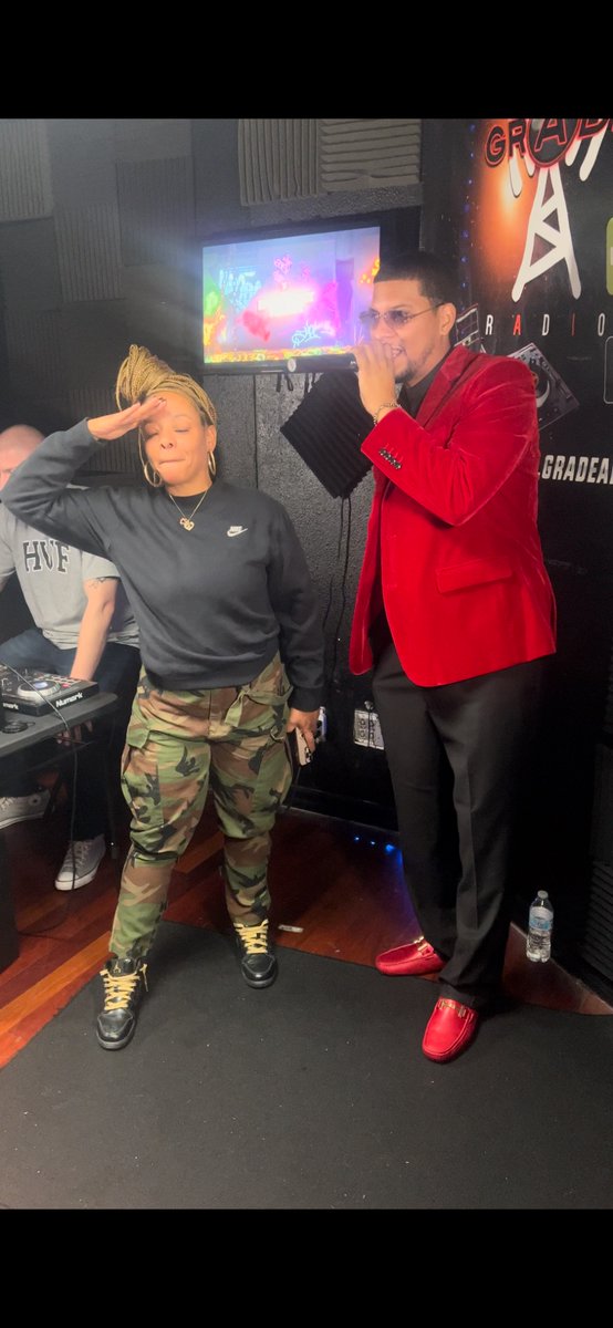 SteveyySouth's tweet photo. LIVE INTERVIEW WITH Grade A Media in #HOUSTON TX WAS AWSOME !! #southernsound #newmusic #itunes #applemusic #soulmusic #live #comingup https://t.co/zX3ibLIzRj