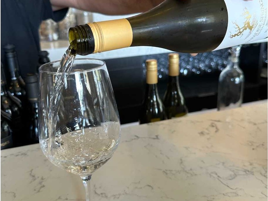 TasteSBFT's tweet photo. Do like wine? Us too.
#wine #winetasting #tour #winetour #foodtour #SantaBarbara #tastesb #food #foodie #SantaBarbara #giftideas https://t.co/yzlM9N3JaY