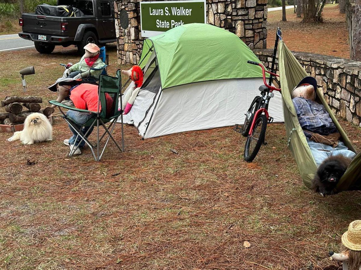 LilCaliGurl's tweet photo. #LauraSWalker #statepark in #WaycrossGa Last spot on our trabbels and all we hab to say as you can tell frum our faces iz oh my gourd, get us home. #ohmygourd  
.
.

#caligurl #BigAl #flamingler #BigAll  #rollingrenegade   #campingwithdogs  #rvtravels #fyp #fypシ゚ #gourd #gourds https://t.co/c1xThhWmzi