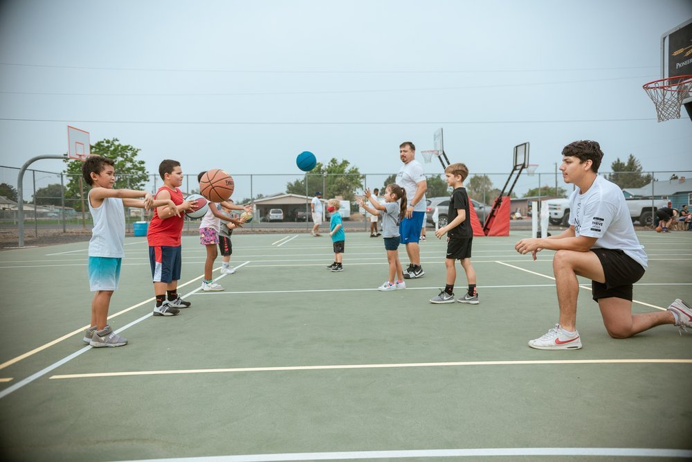 D3Direct (@d3direct) on Twitter photo D3 Donates Challenge
For Giving Tuesday, we're donating to <a href="/BilingualBsquet/">Bilingual Basketball</a> - here's how you can help maximize what we give๐
1. RT this - We'll donate $1 per RT (up to $500)
It's that simple
You share, we give D3 Donates Challenge
For Giving Tuesday, we're donating to <a href="/BilingualBsquet/">Bilingual Basketball</a> - here's how you can help maximize what we give๐
1. RT this - We'll donate $1 per RT (up to $500)
It's that simple
You share, we give