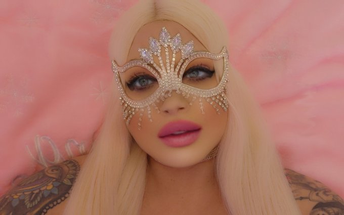 😘 https://t.co/MpvGeh2JR9<a href="/tag/holidayseason"class="tags"><span>#holidayseason</span></a>