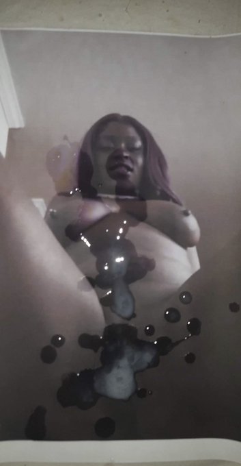 2 pic. Nobody Niggas in prison: https://t.co/0hOm8PwWXo