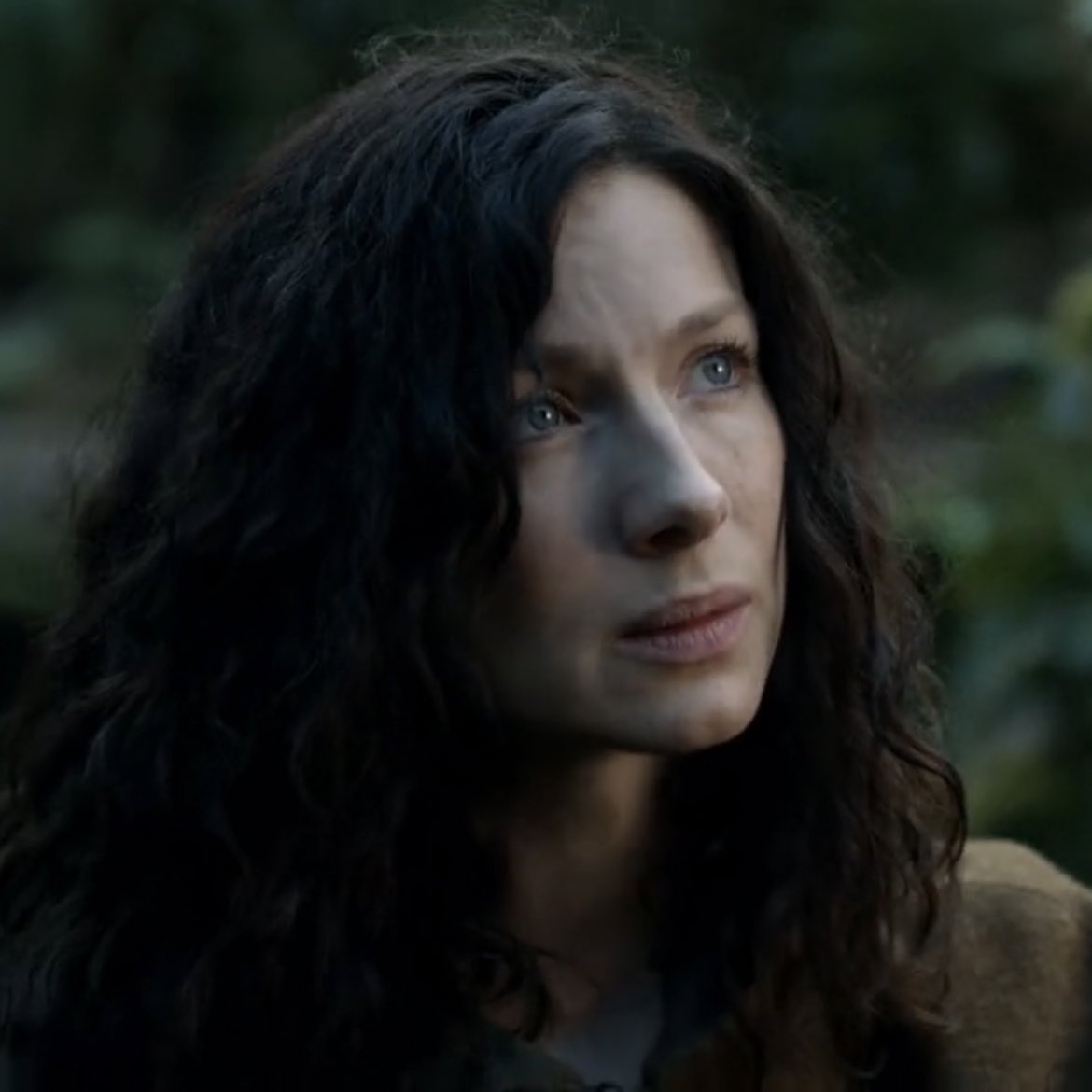 dailyoutlander's tweet photo. Claire and jamie thoughts after she tried to come back to frank the first time after the marriage

“you were a wonderful experience."                             "you were... everything.” https://t.co/aPma4ycReg