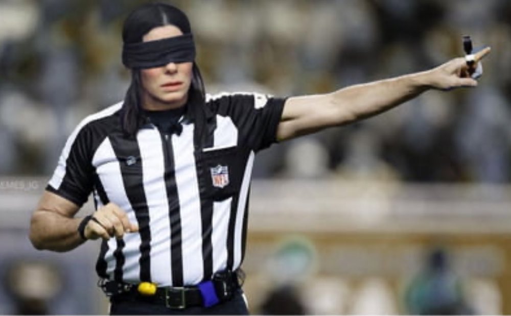 MadisonAuten's tweet photo. Refs in Philly tonight: 
#GoBills https://t.co/HfR8aEGWbq