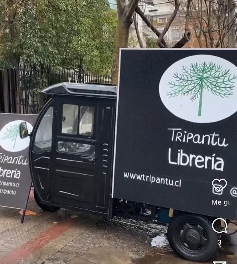 Aqui les dejo las fotos de auto que se la lleva desde la Plaza las Lilas, me informo una persona que lo vieron a las 4 am en Las Codornices con Macul! Por favor máxima difusión! Tiene que aparecer 💜🙏<a href="/evelynmatthei/">Evelyn Matthei</a> <a href="/MuniMacul/">Municipalidad Macul</a> <a href="/Muni_provi/">Muniprovi</a> <a href="/rodolfocarter/">Rodolfo Carter 🇨🇱</a>