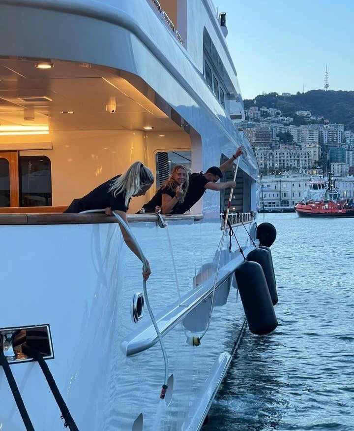 Who's ready for an all new episode of #BelowDeckMed tomorrow night on <a href="/BravoTV/">Bravo</a>?!?