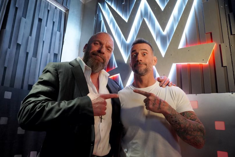 wizardspodcast's tweet image. This is wild, what a time to be a wrestling fan
#CMPunk 
#CMPunkReturns 
#TripleH 
#SurvivorSeries 
#WarGames 
#HellFreezesOver