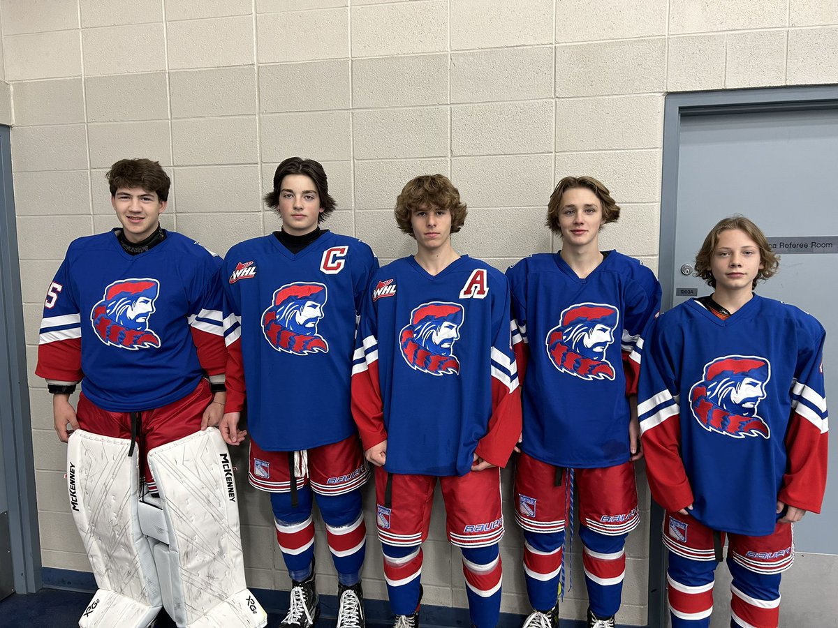 Sturgeon Sting Alumni playing tonight for the U15AAA Fort Sask Rangers @RAC_U15_AAA 
Left to right

Emmett Poelzer, 
Alex Letourneau, 
Kamden McDonald, 
Connor McCoy,
Gavin Richardson,

Great talent developing from our program ….🏒🐝 #sturgeonproud #redbuckets #workhard #letsgo