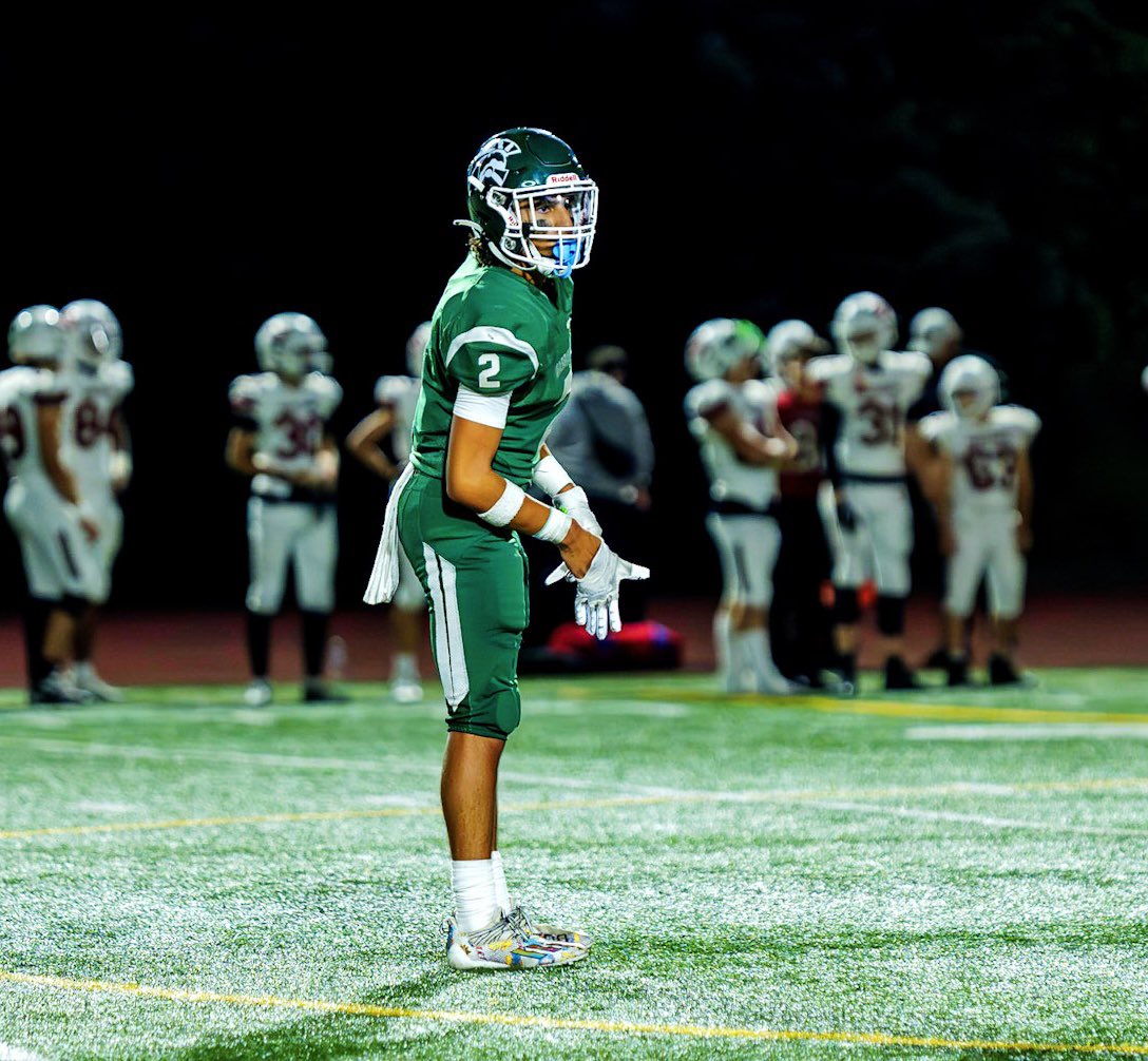 DiegoEscandon17's tweet photo. Grateful to be named 1st Team all WESCO Wide Receiver, Defensive Back, and Punt Returner. 

@HeraldNetPreps @g2scoachjune https://t.co/1jNiN5nPlK