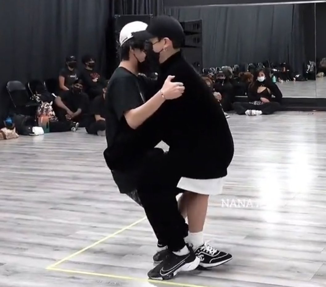 สาวายตื่นยัง กูกรี้ดคอแหกอยู่คนเดียวนิ