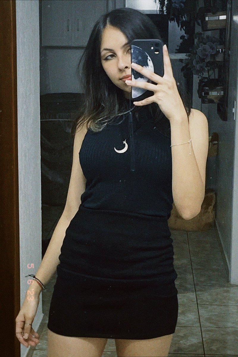 moon_ack's tweet image. eu e meu namorado rs