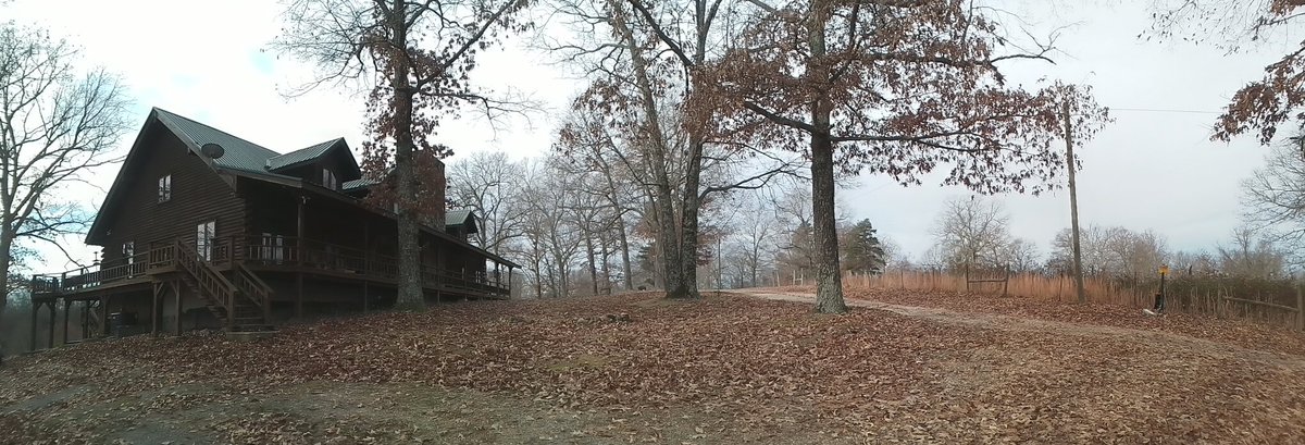 MediamazeC's tweet photo. Buffalo River Lodge in Arkansas https://t.co/jykrn2o3Ed