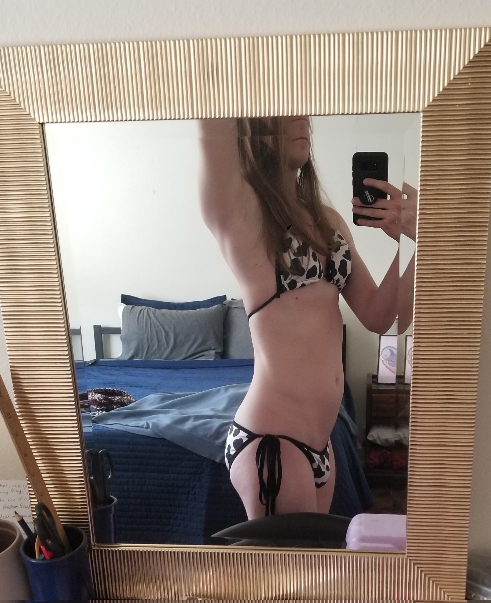 1 pic. Moo! Thoughts on the spots? #femboy #cowgirl https://t.co/J1EgdUD3cy