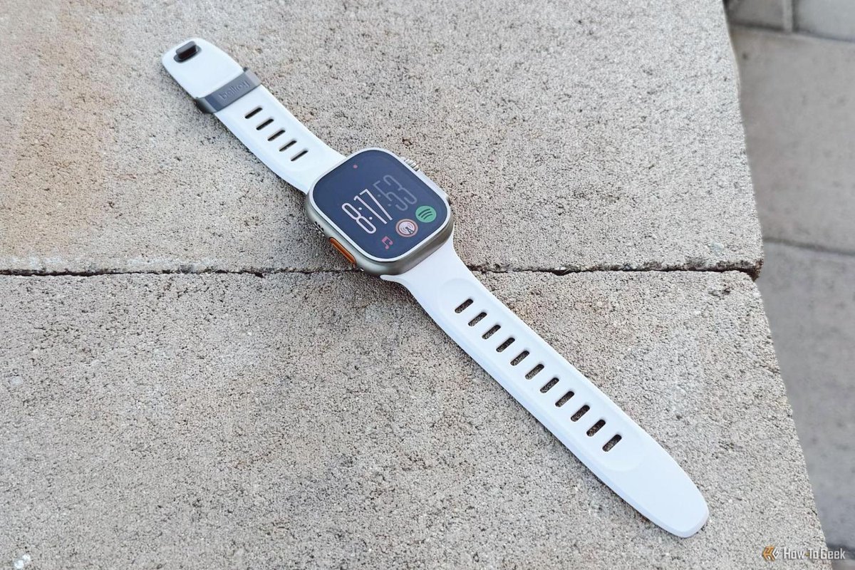 Review Geek tweet media