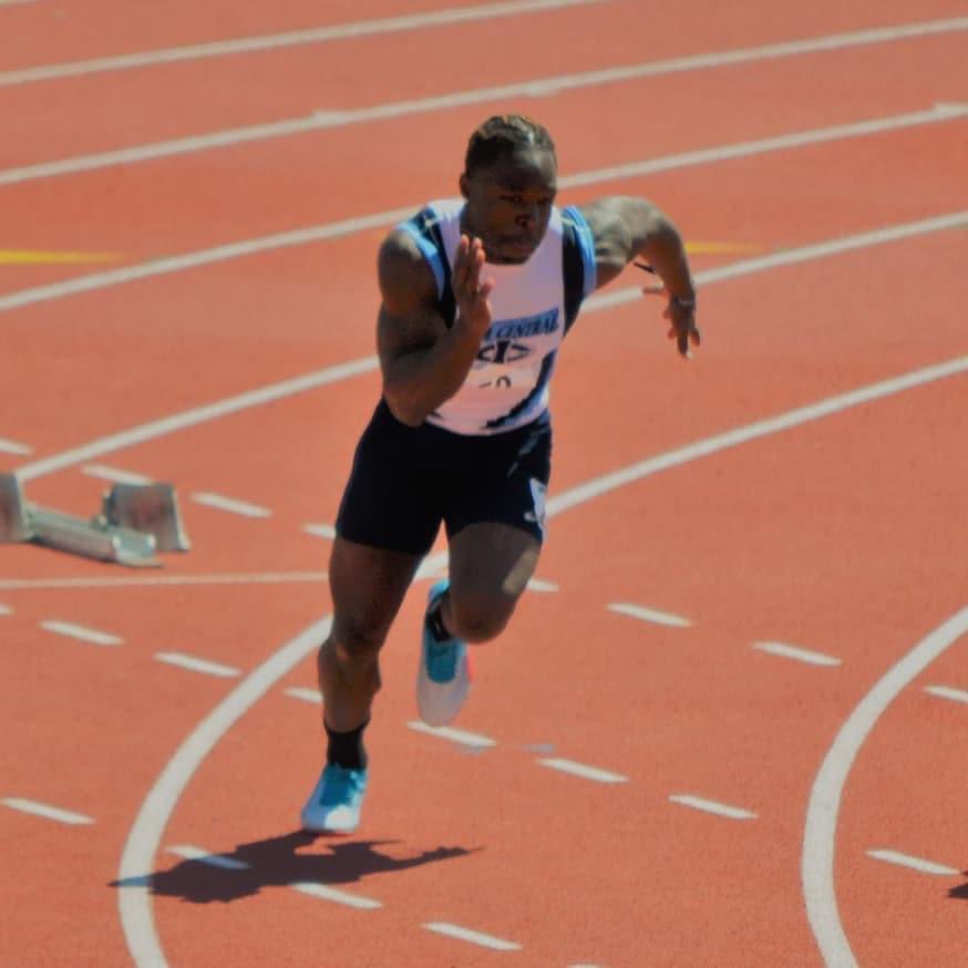 Abrahamsaywon3's tweet photo. After a great conversation with @CoachDee23 I’m blessed to say I’ve received an Official Offer to run for Iowa central @IC_XCTF https://t.co/w1fpF0N9i5
