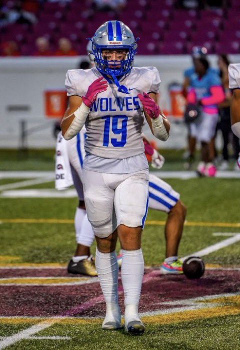 AFNF RECRUITING (@afnfr) on Twitter photo 23-‘24 Scouting Report 📈
C/o:2️⃣4️⃣
🎥: hudl.com/video/3/145170…
Christian Estridge <a href="/cjestridge1/">Christian “CJ” Estridge</a>
- A physical LB who displays the ability to track and tackle ballcarriers in traffic. Estridge shows good pad level when blitzing and shows that he run his feet through his Tckls 23-‘24 Scouting Report 📈
C/o:2️⃣4️⃣
🎥: hudl.com/video/3/145170…
Christian Estridge <a href="/cjestridge1/">Christian “CJ” Estridge</a>
- A physical LB who displays the ability to track and tackle ballcarriers in traffic. Estridge shows good pad level when blitzing and shows that he run his feet through his Tckls