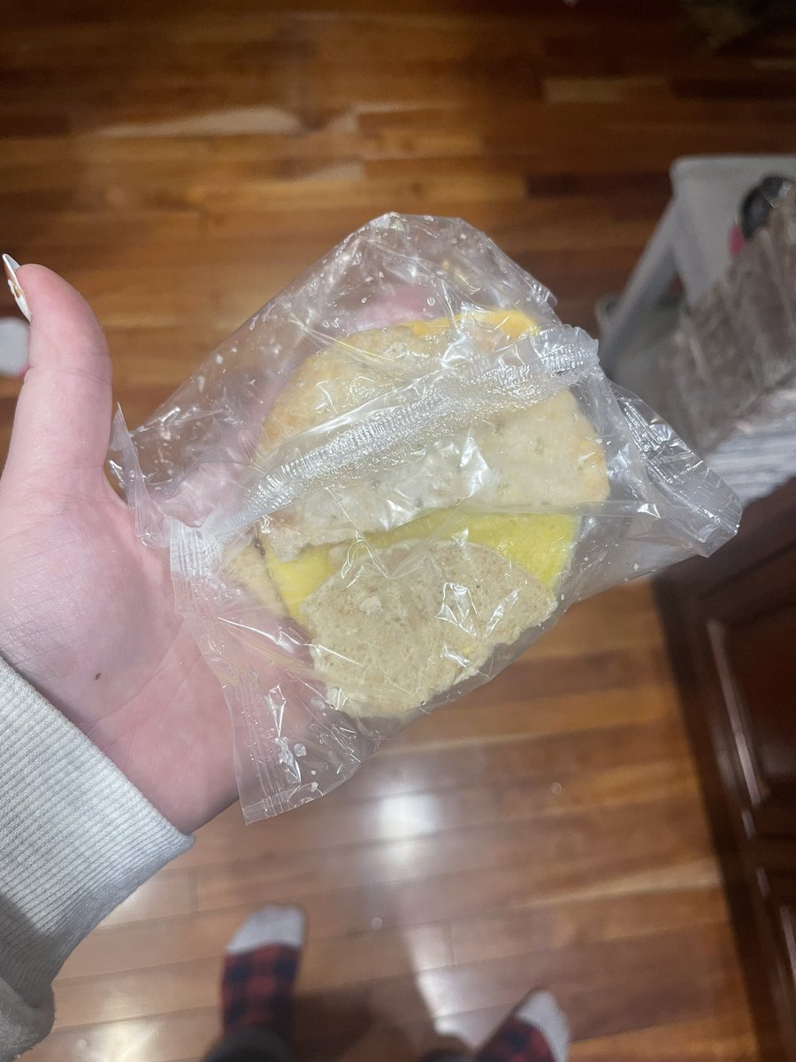 deinemutter tweet media