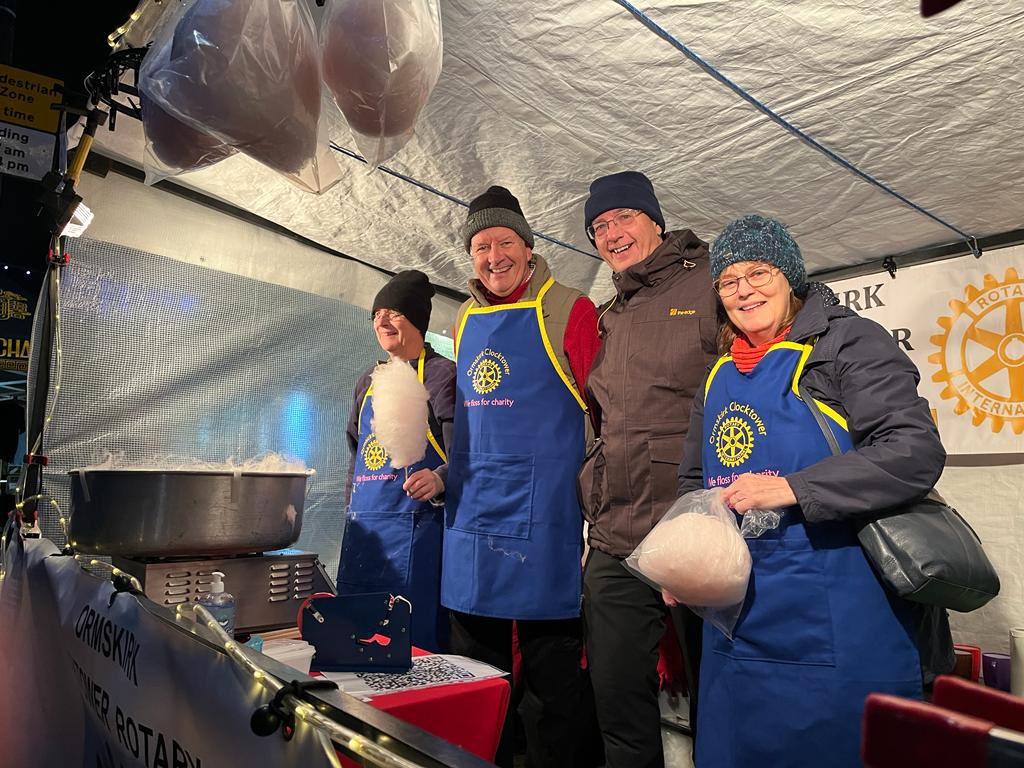 ClocktowerRc's tweet image. Ormskirk Clocktower out and about in force today at 2 locations in our community! Candy floss at the Ormskirk Lights switch on and in Upholland at the prospective Skelmersdale and Upholland Christmas fair ! Lots of volunteering and lots of funds raised!