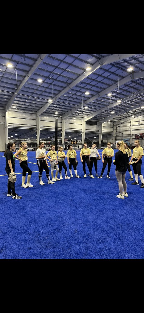 Kelly Zana tweet media