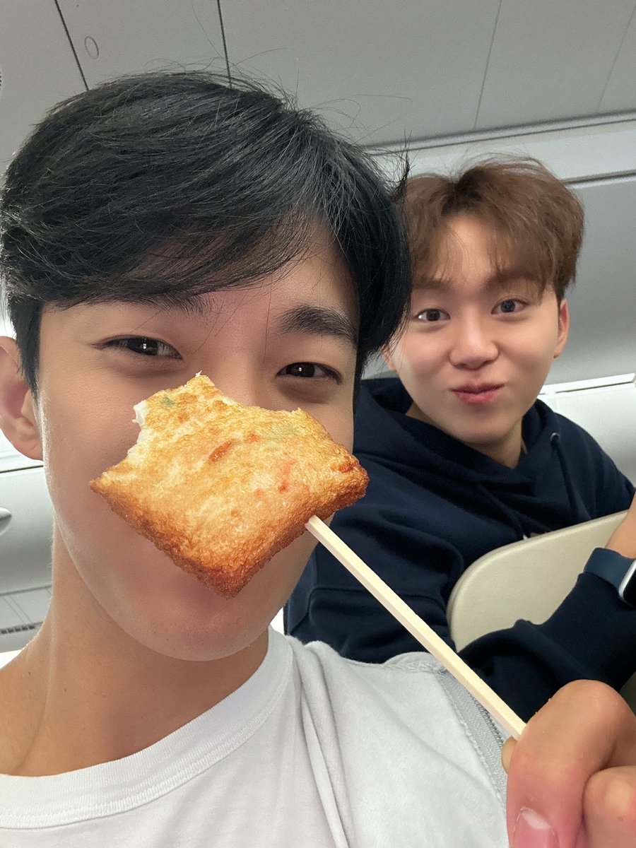 귀요미들로 하루시작😝💓