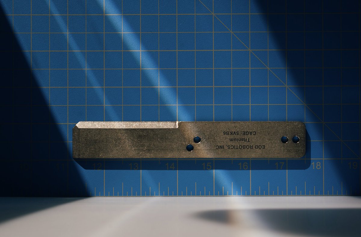 countycomm's tweet photo. HOT BUY
🤩Tumbled Titanium EOD Robotics Breacher Bar ( 2 Sizes )🤩
.
.
.
.
.
#Titanium #Goodness #BreachBar #EDC #CC #CCEDC #CountyCom #EDCGear #EDCdump #Titanium https://t.co/zZ5sV8Davf