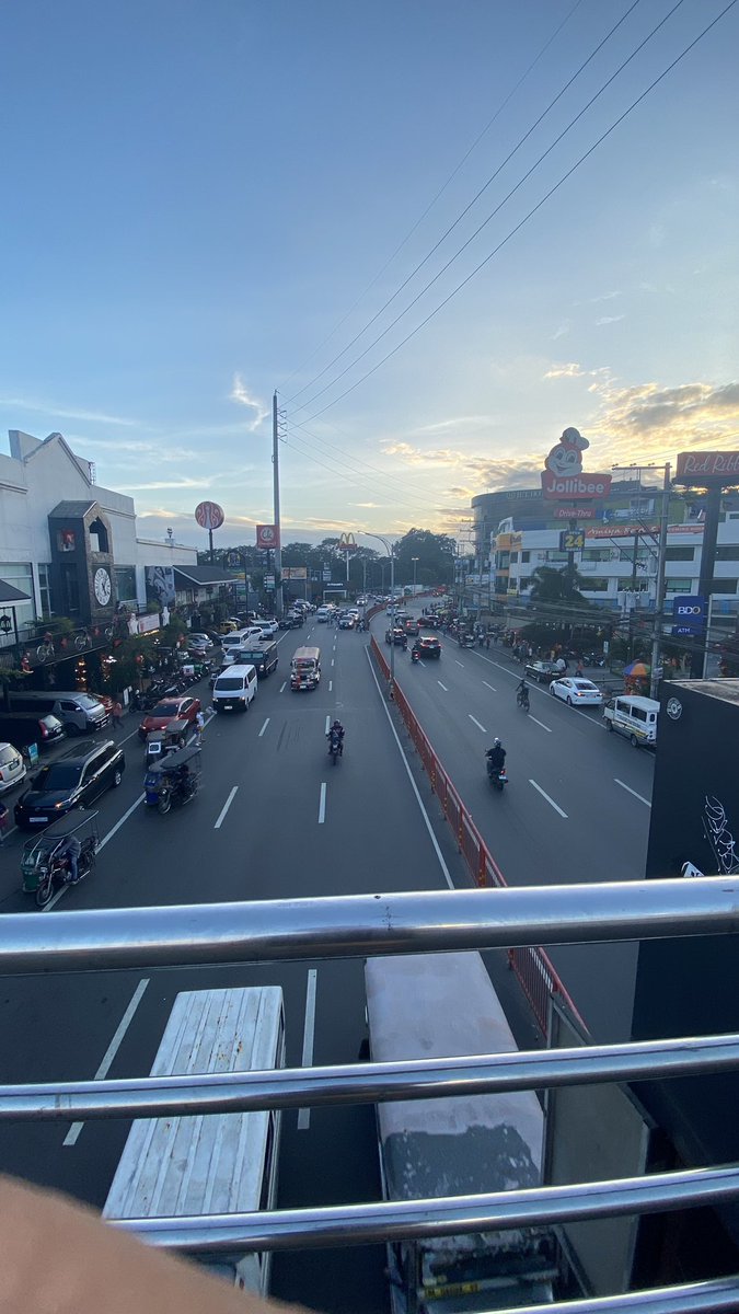 Eman0622's tweet photo. Happy Monday everyone 😉
#atlipacitybatangas https://t.co/l1QSytIDQ4