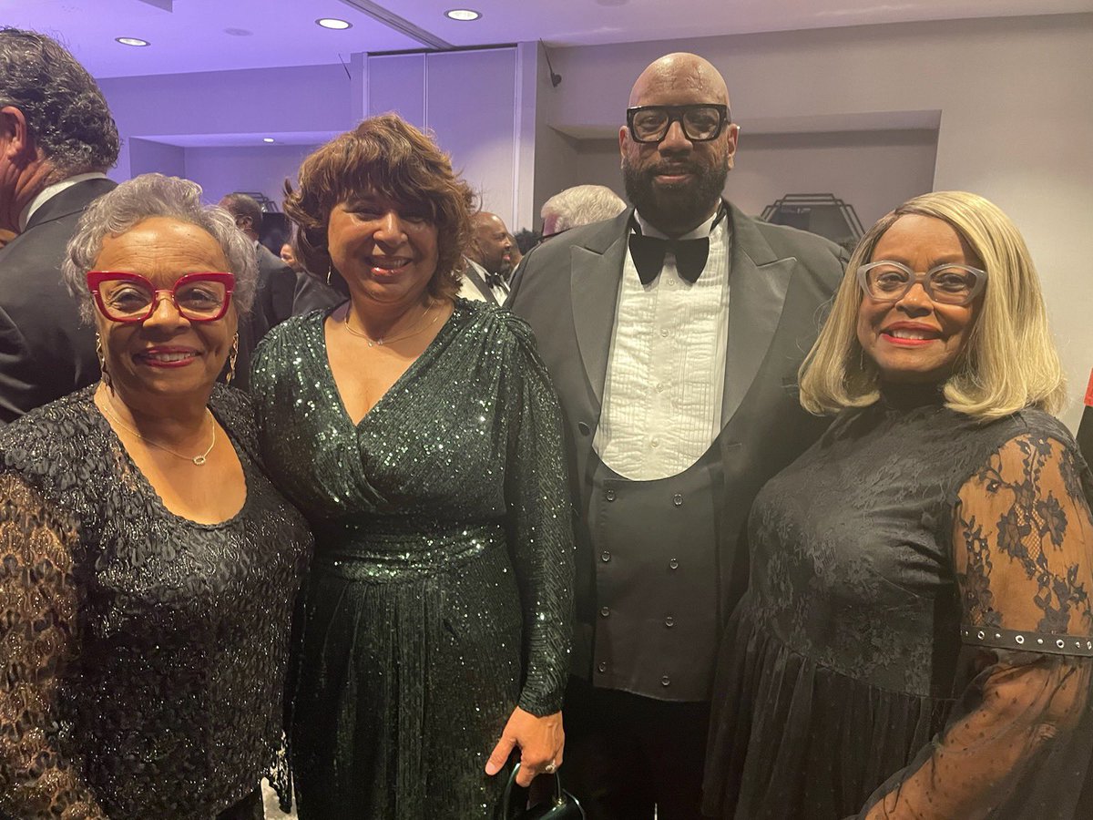 Sheila Bailey, Jackie, JMG, and Sandra Jordan @ Allen Madison’s retirement gala in Dallas at the Tower Club.