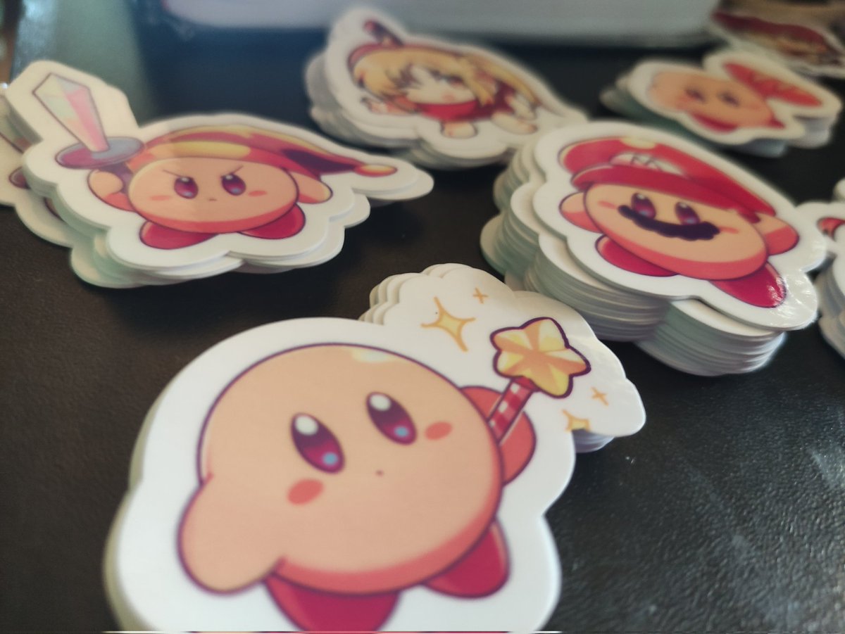 HnySoda_'s tweet photo. yey !!!

2 inch sticker for 20 pesos :3 🫶
and a4 illustration print for 70 pesos 

See nyall in our intramurals...hope they will buy 😭😭😭 https://t.co/KxxDiKTP0p