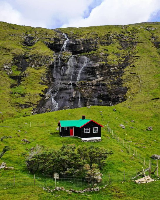 Learning_way_'s tweet image. 1 month no phone or internet 🛜 yes or no ?