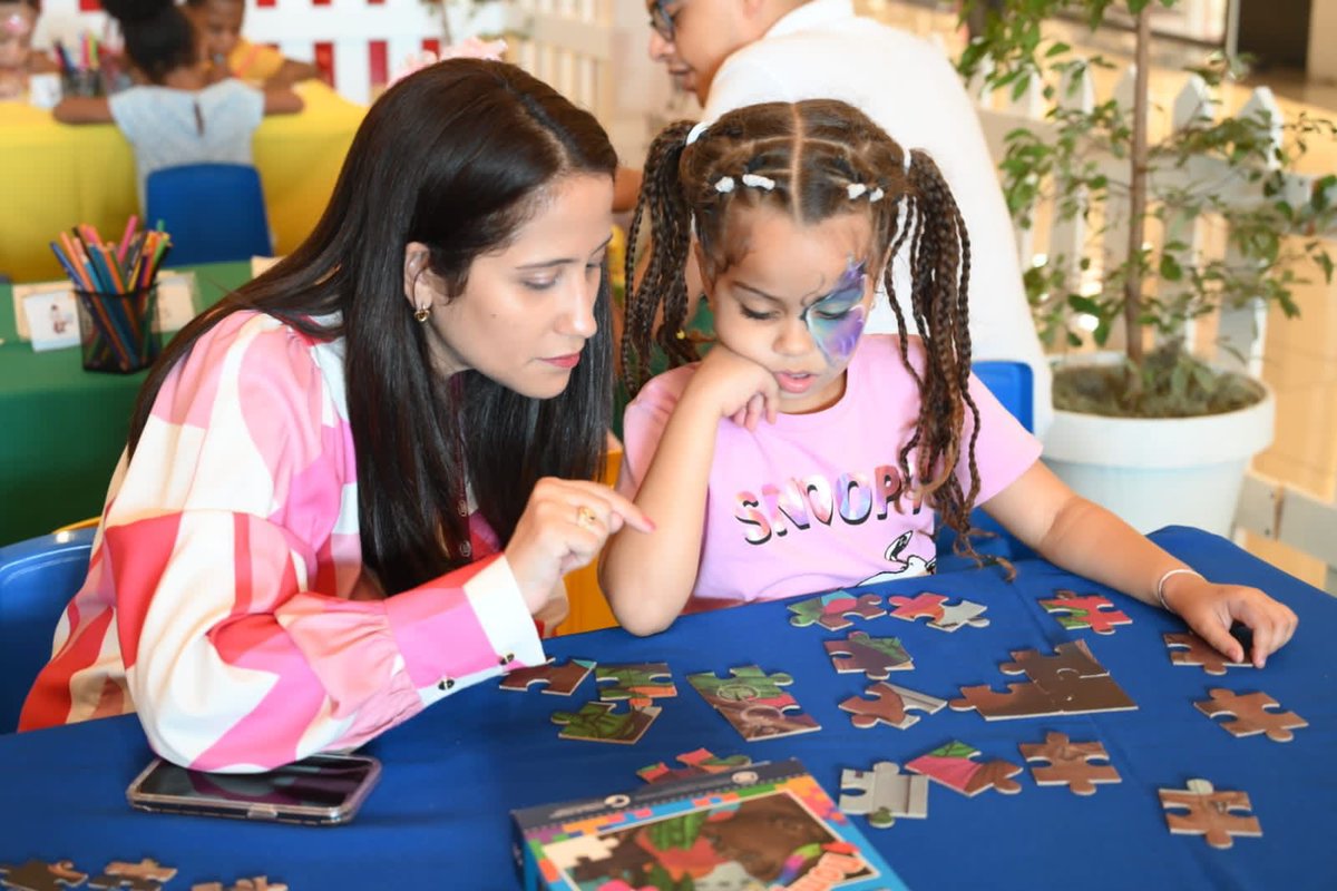 El #TCRD realizó  hoy la Jornada de Difusión en Espacio Público en la plaza  Galería 360 dedicada toda la familia, en la que el magistrado José Alejandro Vargas Guerrero, coordinador del Centro de Estudios Constitucionales (CEC) 1/2