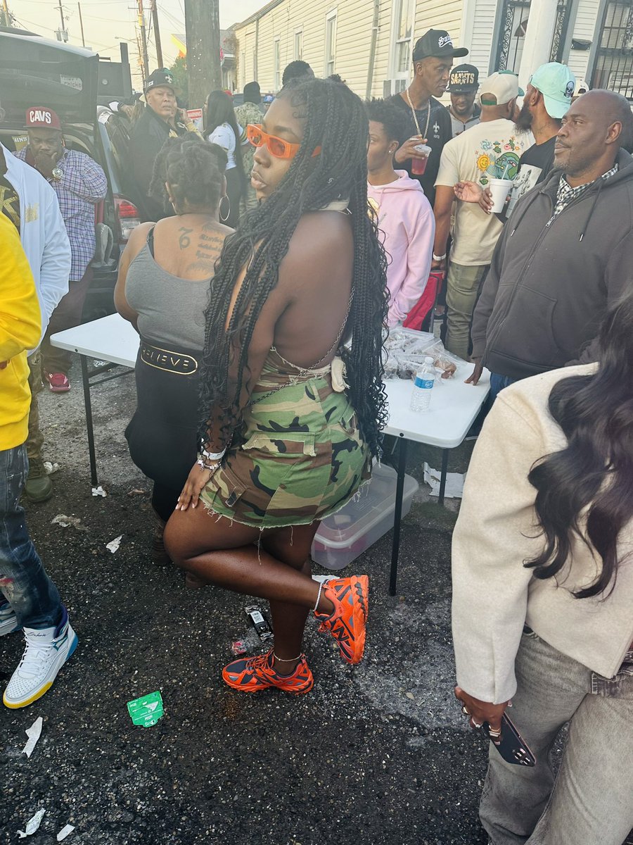 dabrattk2's tweet photo. y’all knew how i was coming it’s a upt holiday🤣 #forevercee💔 https://t.co/AMr2mARfc3