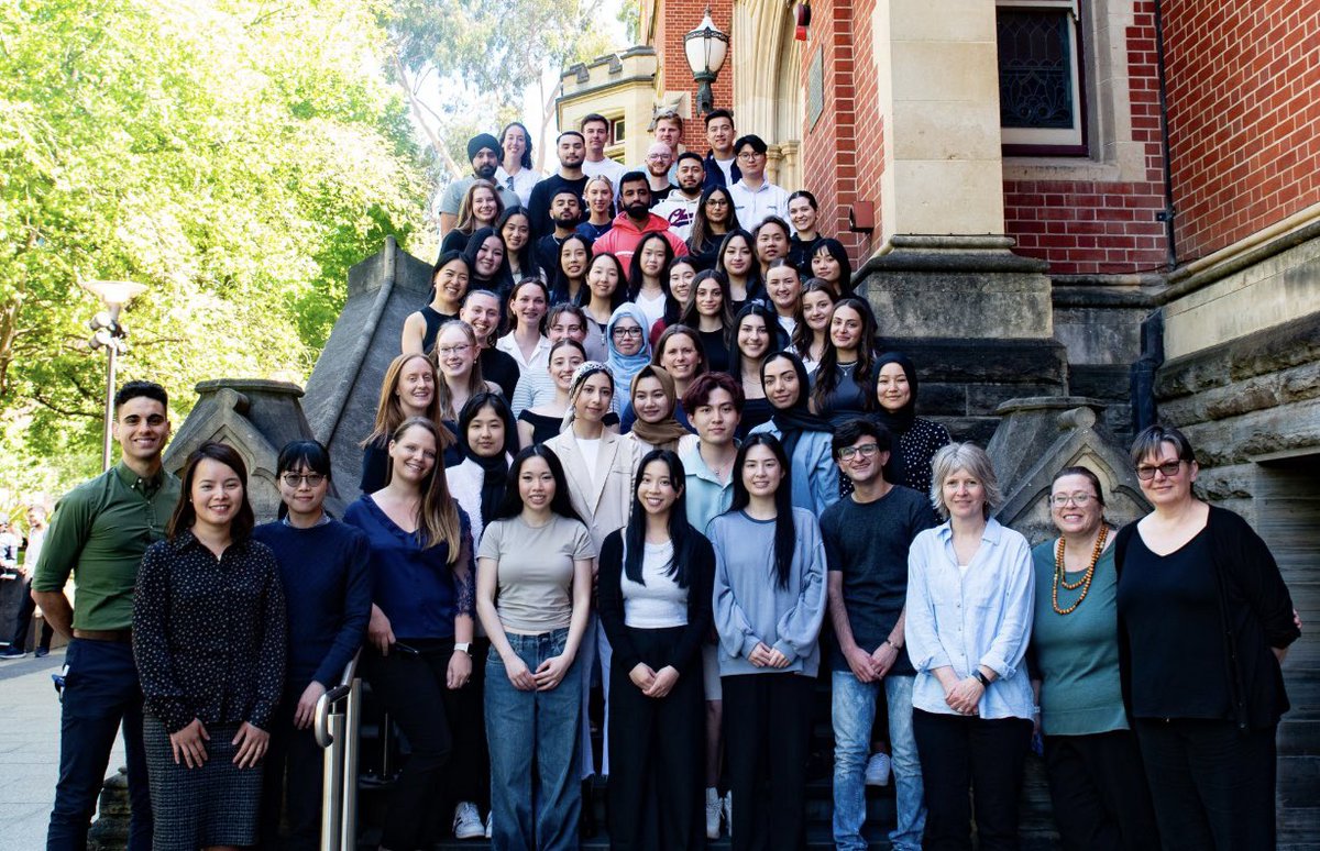 EArruzza's tweet photo. 4 years, 16 exams, 40 clinical weeks, 60 competency assessments...

Congratulations to the graduating 2023 @UniversitySA cohort of radiographers, radiation therapists and nuclear medicine technologists! https://t.co/NjlH3VutfH