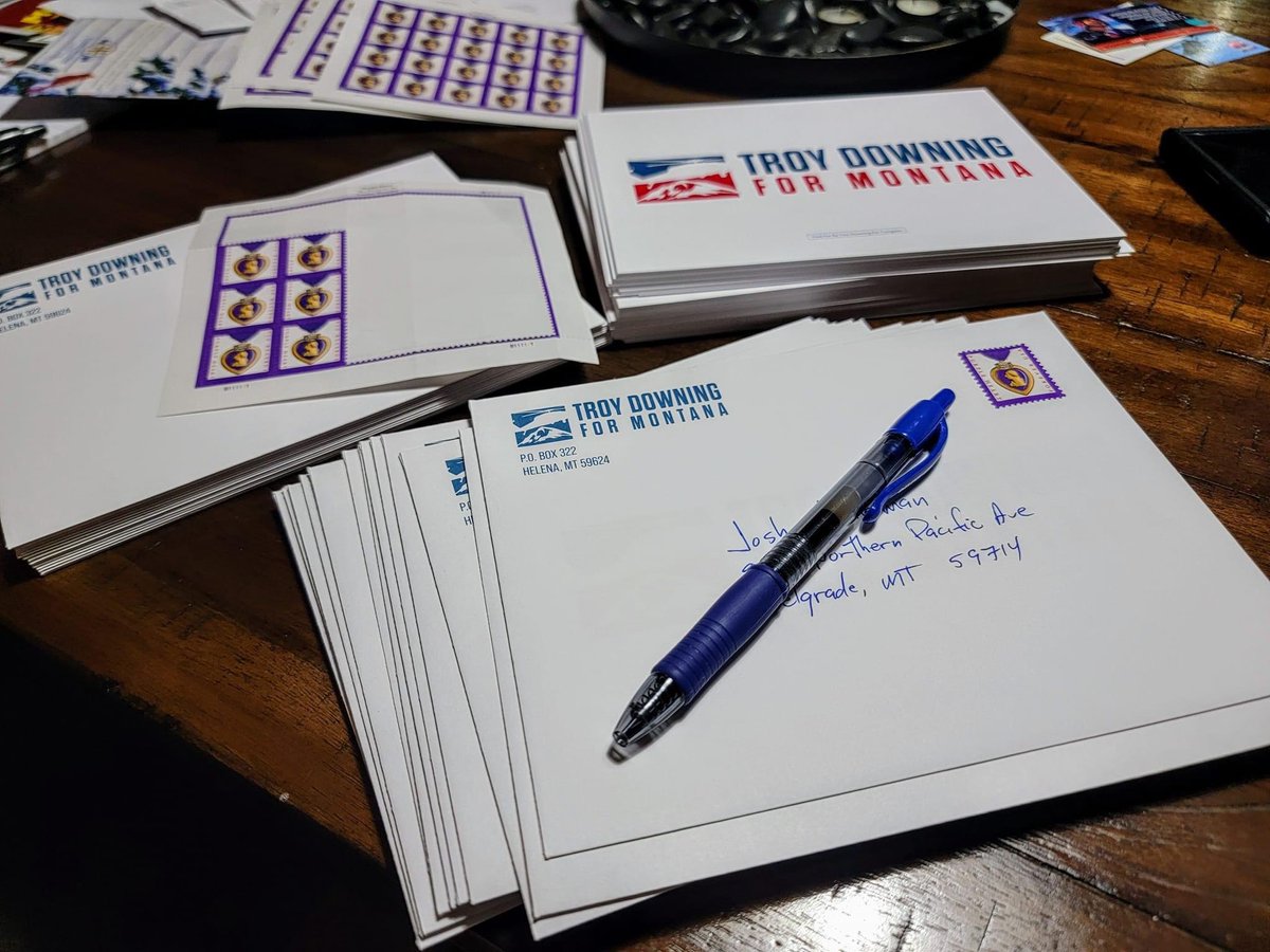 Much to give thanks for. 89 new donors since yesterday. Thank you so much!

#Honored #Thanks #Gratitude #ThankYouCards #SundayEveningRitual #MTPOL