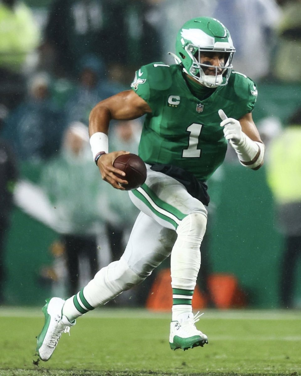 Jalen “Not no hoe” Hurts 💪🏽