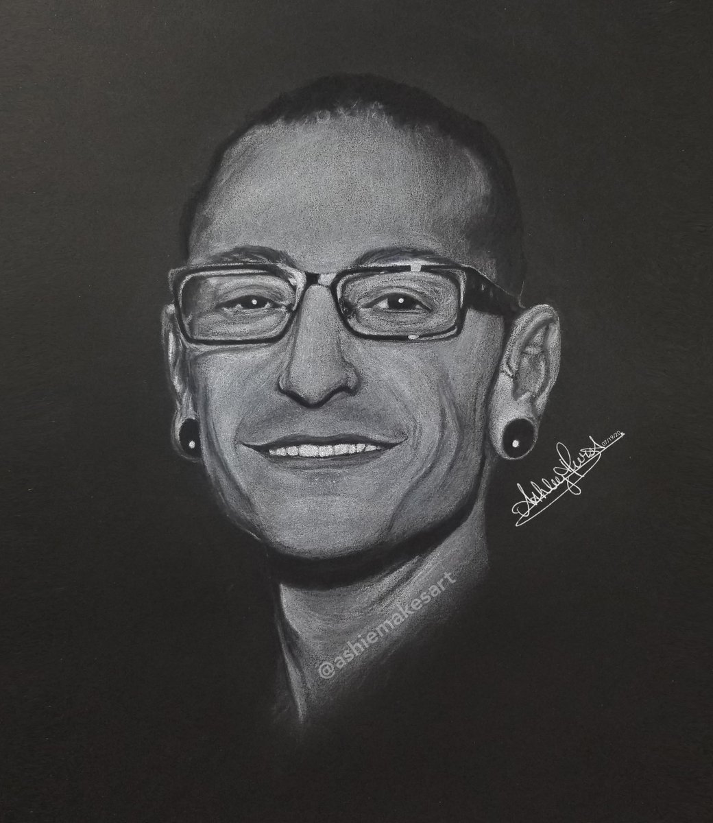 ashiemakesart tweet media